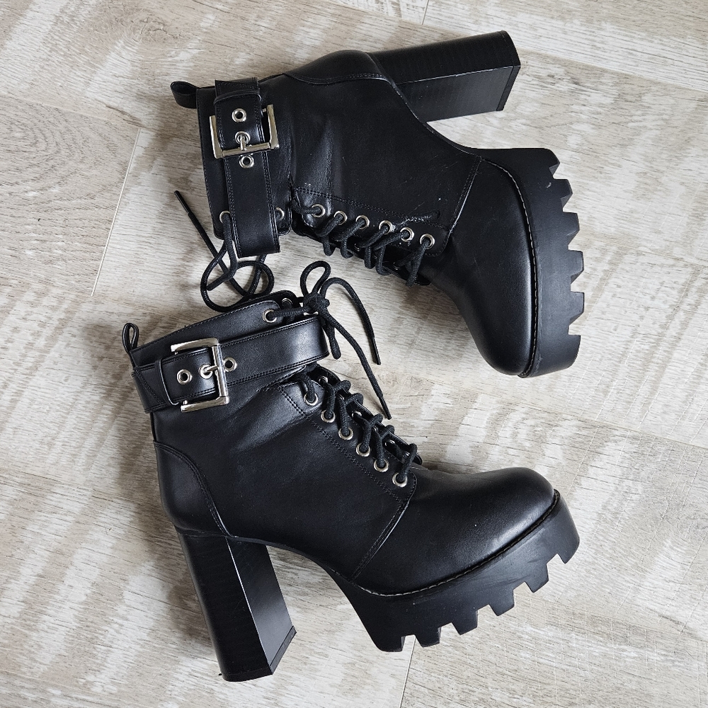 Zara Faux Leather Block Heel Platform Lace Up Booties